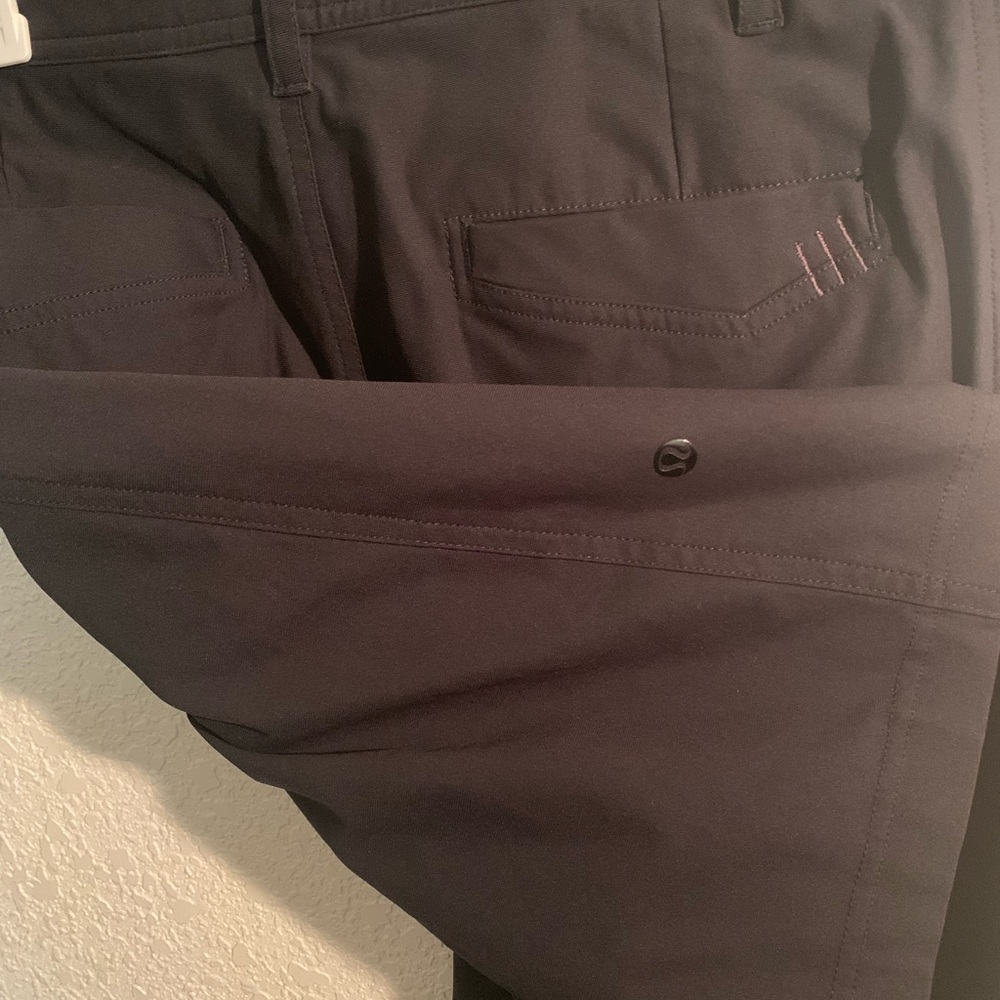 Lululemon Golf Shorts - Picture 2 of 3